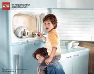 lego-france-publicité-print-affiche-marketing-enfants-creatifs-on-pardonne-tout-a-leur-creativite-agence-grey-2