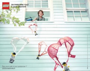 lego-france-publicité-print-affiche-marketing-enfants-creatifs-on-pardonne-tout-a-leur-creativite-agence-grey-3