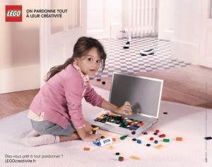 lego-france-publicité-print-affiche-marketing-enfants-creatifs-on-pardonne-tout-a-leur-creativite-agence-grey